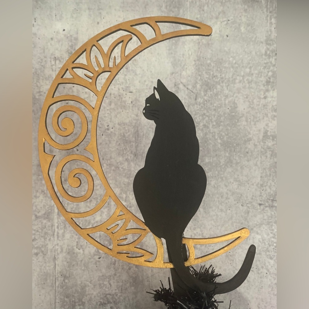 SOLD!  
NEW Gold Moon Black Cat Tree Topper
